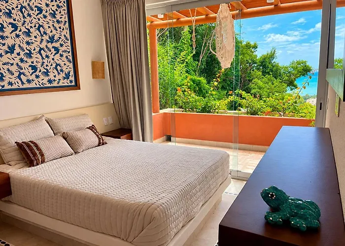 Mabay Oceanfront Zihuatanejo