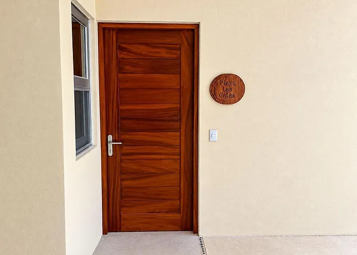 Mabay Oceanfront Apartamento *