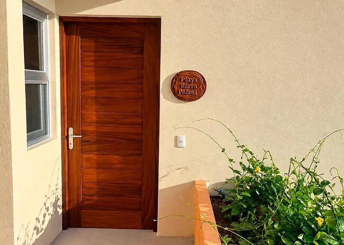 Mabay Oceanfront Apartamento
